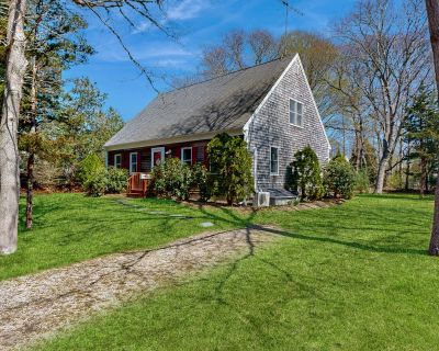 3 Bedroom 2BA Pet-Friendly House Vacation Rental in Peace & Serenity, Falmouth,...