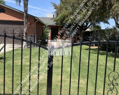 3 Bedroom 2BA 1603 ft Single-family home For Rent in Bakersfield, CA