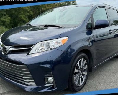 Used 2018 Toyota Sienna XLE Premium