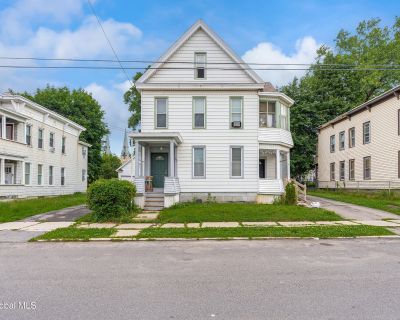 6 Bedroom 2BA 1656 ft Multi-Family For Sale in Amsterdam, NY