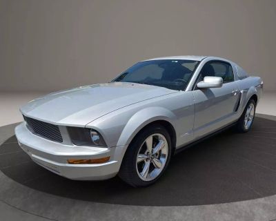 Used 2008 Ford Mustang Deluxe