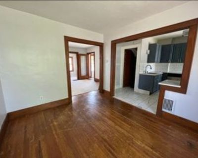 Tyr (Has a Townhouse) on iROOMit. Room in the 3 Bedroom 2BA House For Rent...