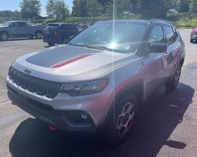 2022 Jeep Compass 4X4 Trailhawk 4DR SUV