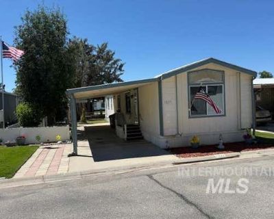 2 Bedroom 2BA 924 ft Mobile Home For Sale in BOISE, ID