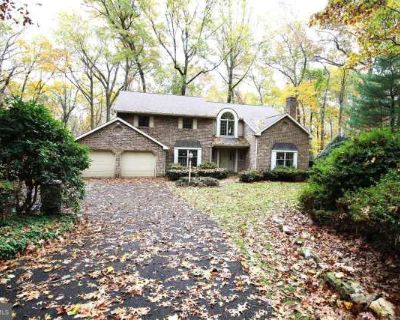 4 Bedroom 4BA 3582 ft Apartment For Rent in Lancaster County, PA