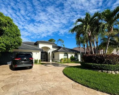 5 Bedroom 3BA 2725 ft Apartment For Rent in Coral Springs, FL