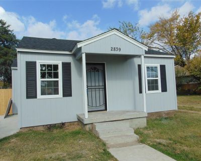 3 Bedroom 2BA 988 ft Single Family House For Sale in Dallas, TX