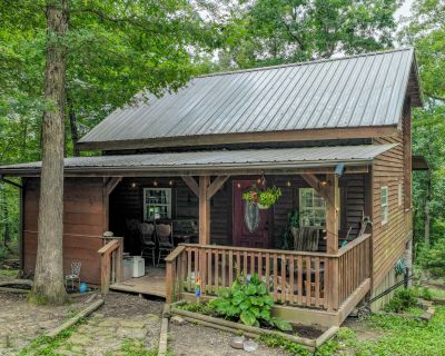 2 Bedroom 1BA 806 ft Single Family House For Sale in Irvine, KY