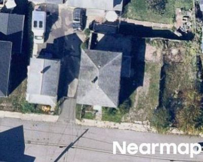 Foreclosure Property in West Warwick, RI 02893 - School St