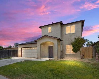 3 Bedroom 3BA 1606 ft Single Family Home For Sale in BAKERSFIELD, CA