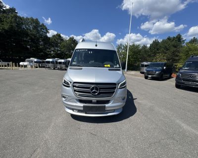 2024 Airstream 19 E1 Interstate