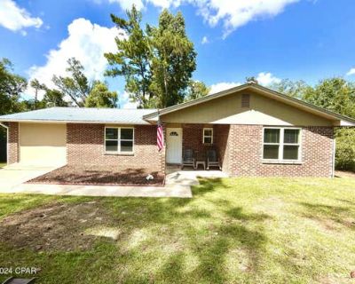 3 Bedroom 2BA 1452 ft Single Family Home For Sale in MARIANNA, FL