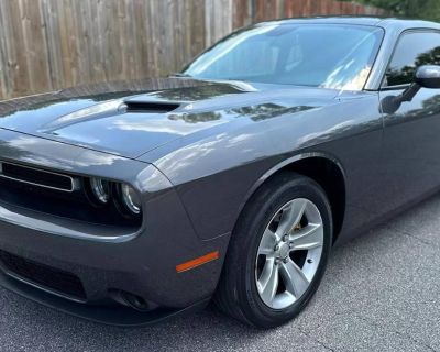 Used 2019 Dodge Challenger SXT