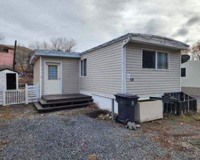 2 Bedroom 1BA 768 ft housing/for-sale/mobile-homes For Sale in Cache Creek, BC