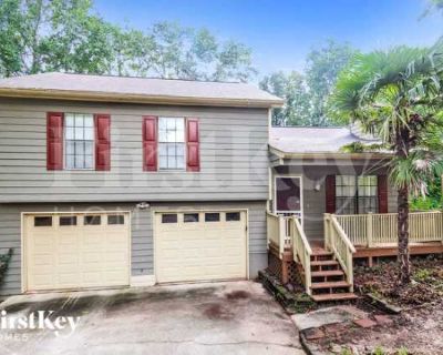 3 Bedroom 2BA 1101 ft Pet-Friendly House For Rent in Hall County, GA