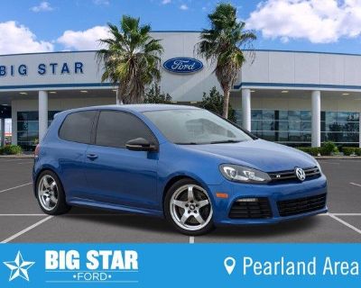 2012 Volkswagen Golf R AWD 4motion 2DR Hatchback