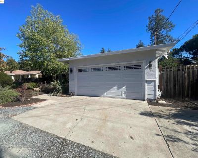 3 Bedroom 2BA 1181 ft House For Rent in Concord, CA