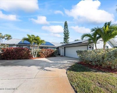 4 Bedroom 3BA 2335 ft Furnished Franklyn Ave, For Rent in Indialantic, Florida