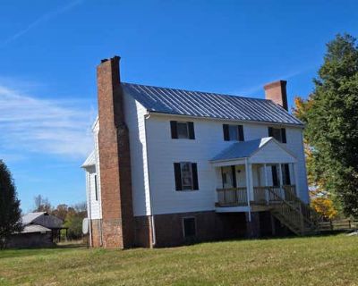 3 Bedroom 1BA 1944 ft Single Family Home For Sale in FARMVILLE, VA