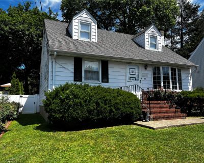 3 Bedroom 1BA 1080 ft Single Family House For Sale in Suffern, NY