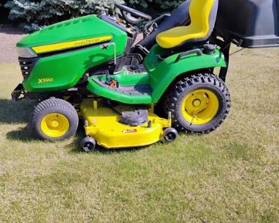 JOHN DEERE X590 TRACTOR