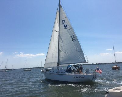 1968 Pearson 35 Sloop