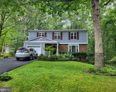 4 Bedroom 3BA 2179 ft Single Family Home For Sale in MANASSAS, VA