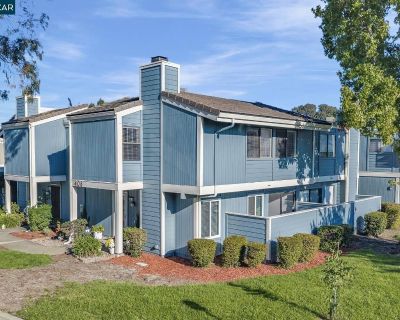 3 Bedroom 2BA 1324 ft Condo For Sale in HERCULES, CA