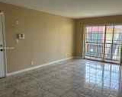 1 Bedroom 1BA 840 ft² Apartment For Rent in Lauderhill, FL 2982 NW 55th Ave unit 2A