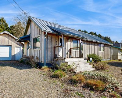 3 Bedroom 2 baths Dog-friendly 4.74 74 reviews What our guests are saying... AI-generated...