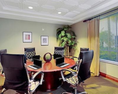 Private Meeting Room for 6 at Premier Executive Center- Naples