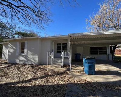 3 Bedroom 2BA 1878 ft Apartment For Rent in Athens, TX