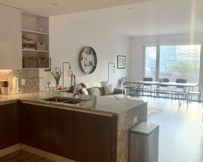 Luxury apartment sublet in Old Town - 1 bedroom, 1 bath (Old Town Park)