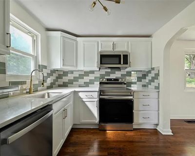 5024 NE Marvin Rd. 3/1 charming renovated single family home for rent in a quiet well-established neighborhood, near Midwestern Baptist Theological Seminary and major highways \n -all new appliances \n-modern fixtures \n-washer and dryer \n-original hardwoods throughout \n-large fenced-in backyard \n-1 car garage/basementTenant is responsible for utilities, lawn care, and snow removal\nTenant i...