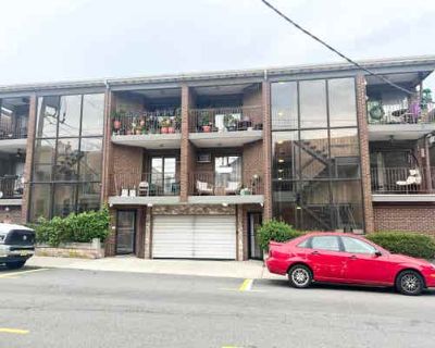 2 Bedroom 1BA 722 ft Condominium For Sale in GUTTENBERG, NJ