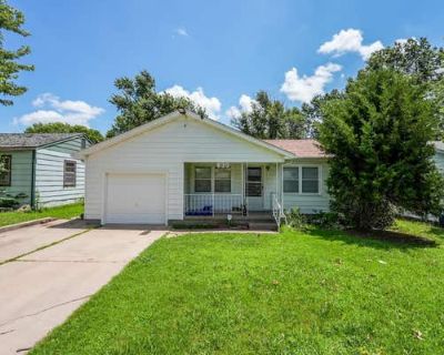 3 Bedroom 1BA 1068 ft Single Family Home For Sale in EL DORADO, KS