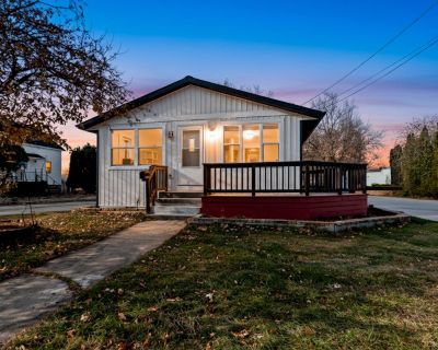 3 Bedroom 1BA 1694 ft Single Family House For Sale in Green Bay, WI