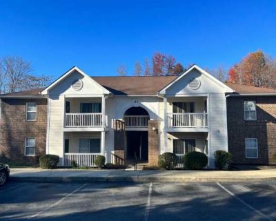 2 Bedroom 1BA 853 ft Pet-Friendly Apartment For Rent in Roxboro, NC