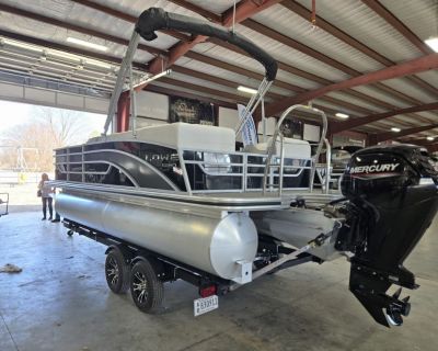 Lowe Boats SF212 WalkThrough 2023