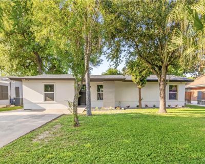 3 Bedroom 1BA 1318 ft Single Family House For Sale in Weslaco, TX