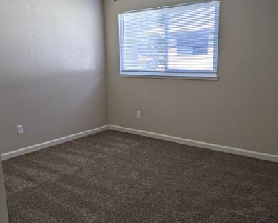 Krista (Has a Townhouse). Room in the 2 Bedroom 2BA House For Rent in Oakdale, CA