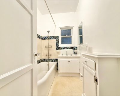 6031 Whitworth Dr. **Charming 1-Bedroom, 1-Bath Apartment in a Great Location** Welcome to this spacious and inviting 1-bedroom, 1-bathroom apartment that offers comfort and convenience in a fantastic neighborhood. Features include: Bright interiors with excellent natural light Well-equipped kitchen with modern appliances Ample storage space to keep your home organized Spacious bedroom and bath...