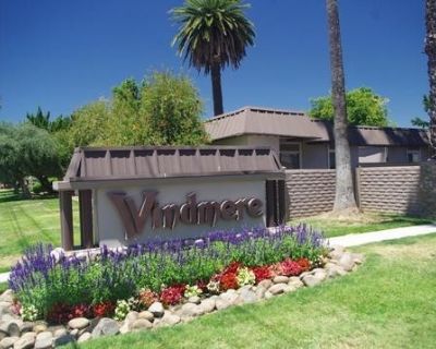 2 Bedroom 1BA 850 ft Pet-Friendly Apartment For Rent in Ceres, CA