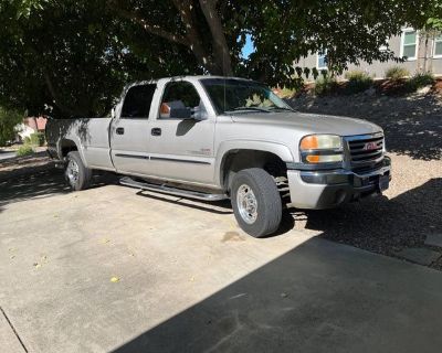 2004 GMC Sierra 2500HD SLT