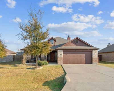 3 Bedroom 2BA 1646 ft Single Family Home For Sale in PALMER, TX