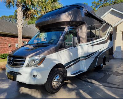 2019 Tiffin Motorhomes Wayfarer 25QW