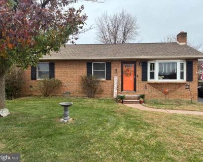 3 Bedroom 1BA 1040 ft Single Family Home For Sale in HAGERSTOWN, MD