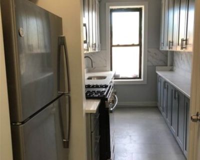 Hillside Ave Apt H, Great Neck, Flat For Rent