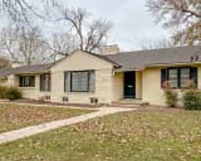 3 Bedroom 2BA 2100 ft² Pet-Friendly House For Rent in Hutchinson, KS 18 Carlton Rd