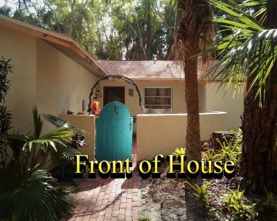 $1,100 per month room to rent in North Sarasota